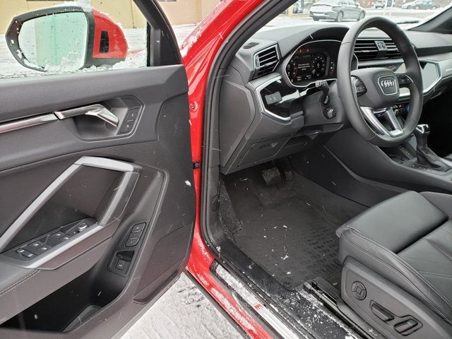 2025 Audi Q3 S line Premium