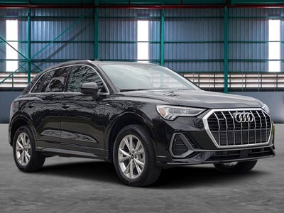 2025 Audi Q3 S line Premium