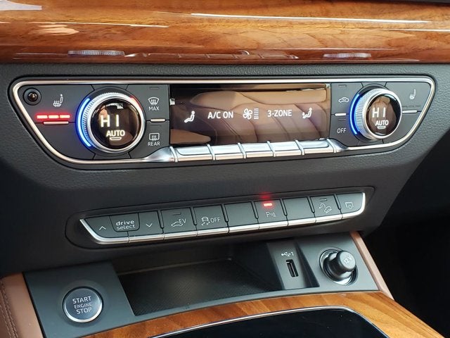 2023 Audi Q5 S line Premium Plus