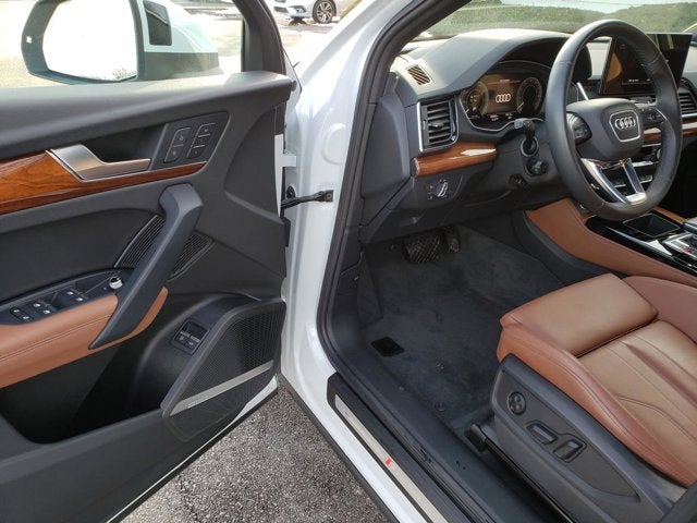 2023 Audi Q5 S line Premium Plus