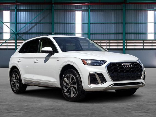 2023 Audi Q5 S line Premium Plus
