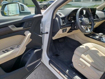 2023 Audi Q5 S line Premium Plus