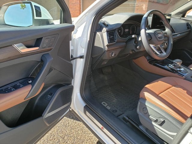 2023 Audi Q5 S line Premium Plus