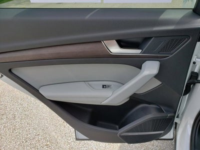 2024 Audi Q5 S line Premium Plus