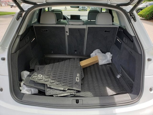 2024 Audi Q5 S line Premium Plus