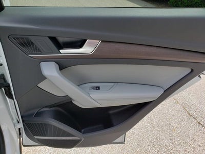 2024 Audi Q5 S line Premium Plus