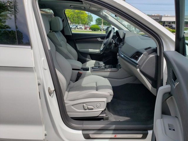 2024 Audi Q5 S line Premium Plus