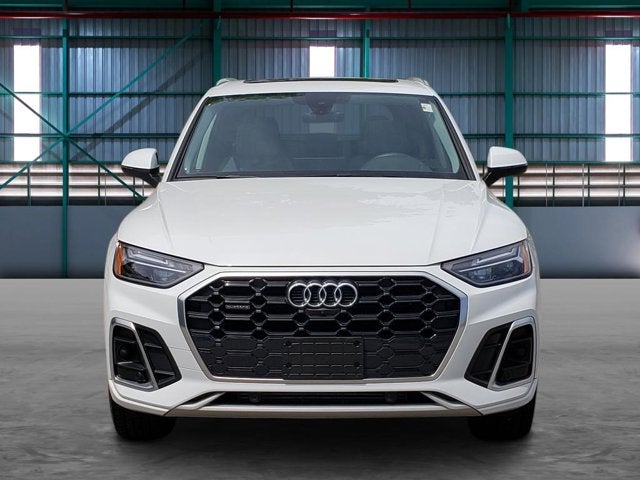 2024 Audi Q5 S line Premium Plus