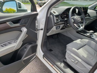 2024 Audi Q5 S line Premium Plus