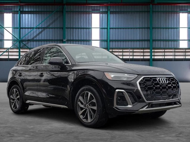 2023 Audi Q5 S line Premium Plus