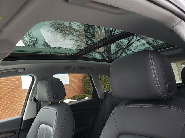 2023 Audi Q5 S line Premium Plus