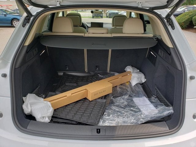 2023 Audi Q5 S line Premium Plus