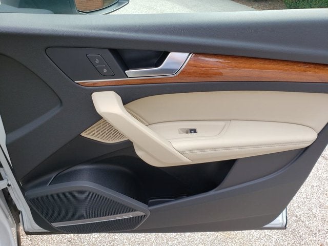 2023 Audi Q5 S line Premium Plus