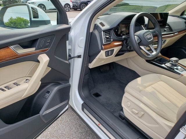 2023 Audi Q5 S line Premium Plus