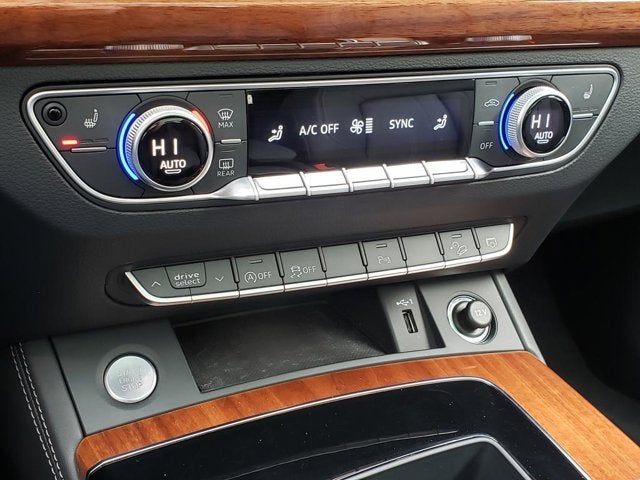 2023 Audi Q5 S line Premium Plus