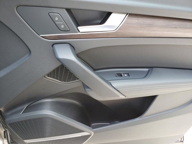 2025 Audi Q5 S line Premium Plus