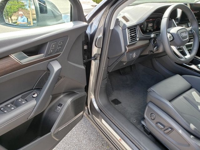 2025 Audi Q5 S line Premium Plus