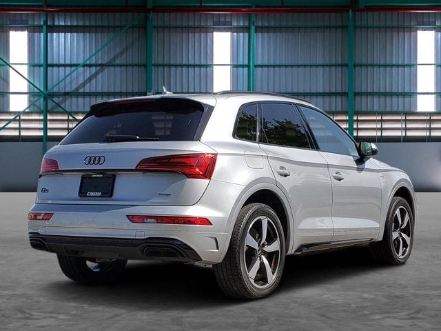 2023 Audi Q5 S line Premium Plus