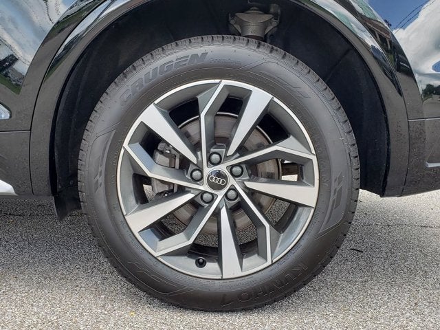 2023 Audi Q5 S line Premium Plus