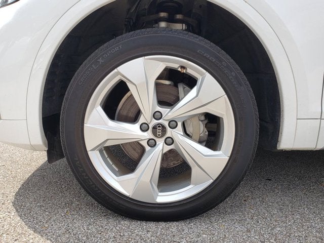 2023 Audi Q5 S line Premium Plus