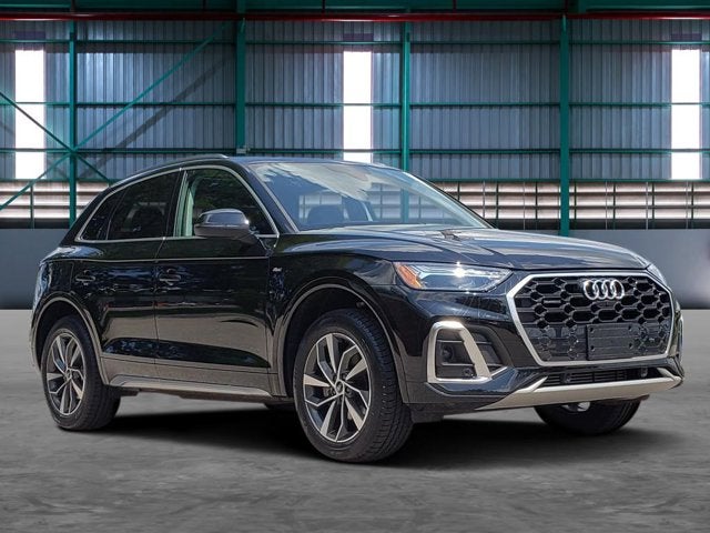 2023 Audi Q5 S line Premium Plus