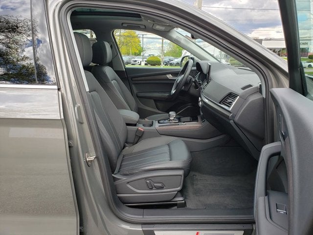 2023 Audi Q5 S line Premium Plus