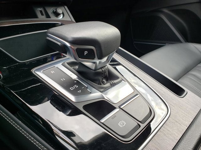 2023 Audi Q5 S line Premium Plus