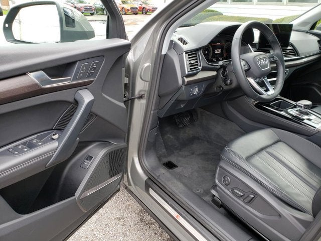2023 Audi Q5 S line Premium Plus