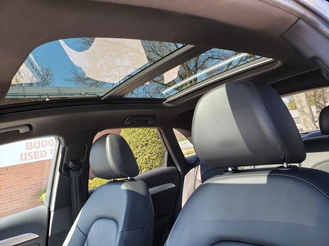 2018 Audi Q3 2.0 TFSI Premium quattro AWD