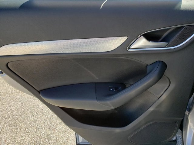 2018 Audi Q3 2.0 TFSI Premium quattro AWD