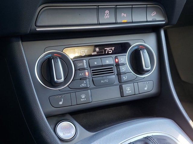 2018 Audi Q3 2.0 TFSI Premium quattro AWD