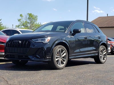 2022 Audi Q3 S line Premium Plus