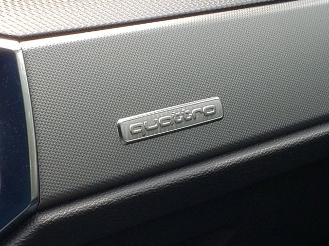 2022 Audi Q3 S line Premium Plus