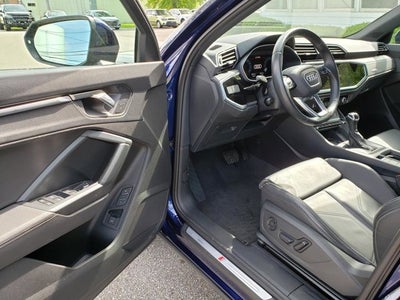 2024 Audi Q3 S line Premium Plus