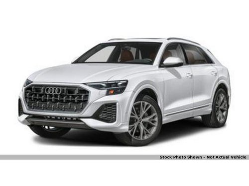 2025 Audi Q8 Premium Plus