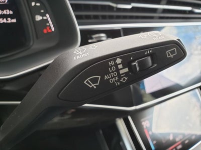 2025 Audi Q8 Premium Plus