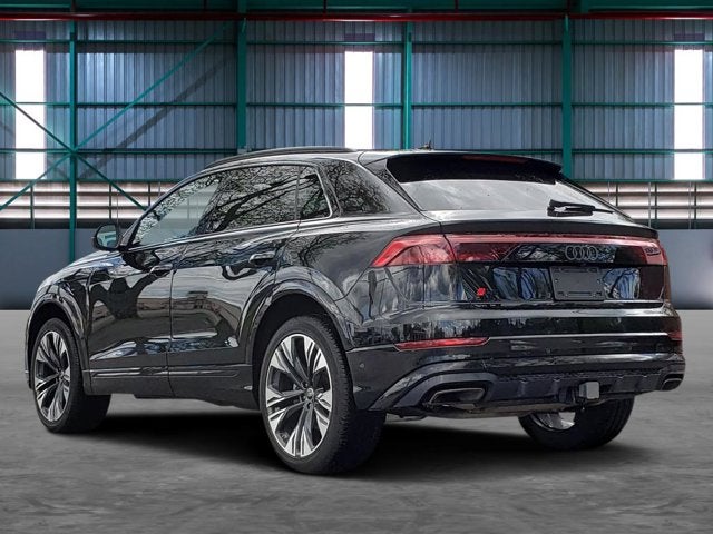 2025 Audi Q8 Premium Plus