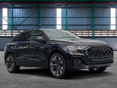 2025 Audi Q8 Premium Plus