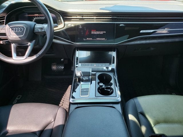 2022 Audi Q8 Premium Plus