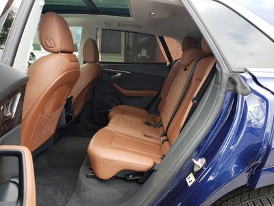 2023 Audi Q8 Premium Plus