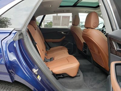 2023 Audi Q8 Premium Plus