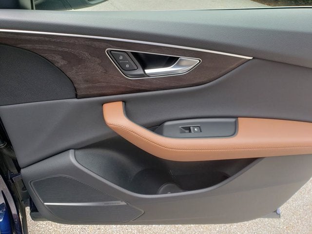 2023 Audi Q8 Premium Plus
