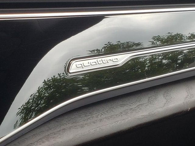 2023 Audi Q8 Premium Plus