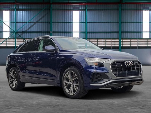 2023 Audi Q8 Premium Plus