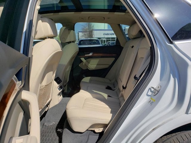 2023 Audi Q5 S line Premium