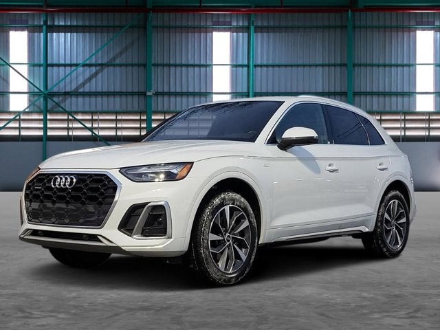 2022 Audi Q5 S line Premium