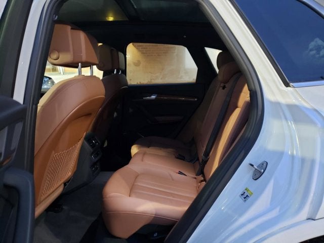 2022 Audi Q5 S line Premium