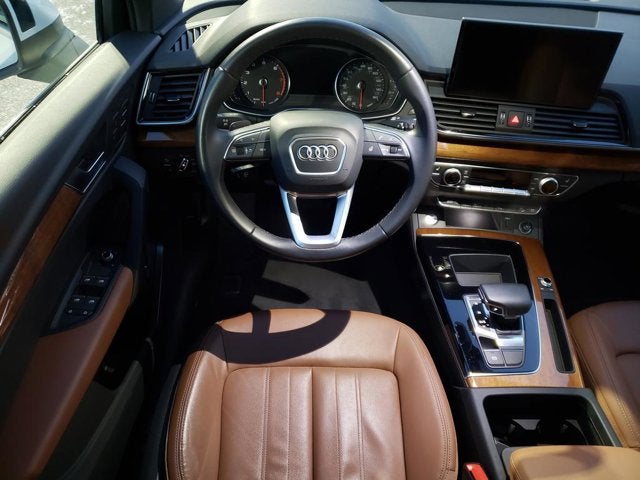 2022 Audi Q5 S line Premium