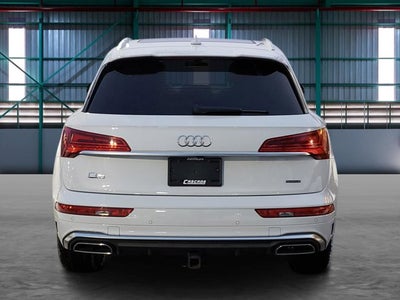 2022 Audi Q5 S line Premium