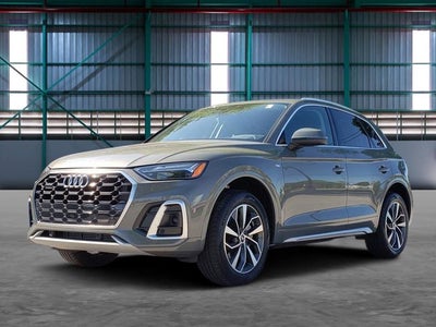 2023 Audi Q5 S line Premium